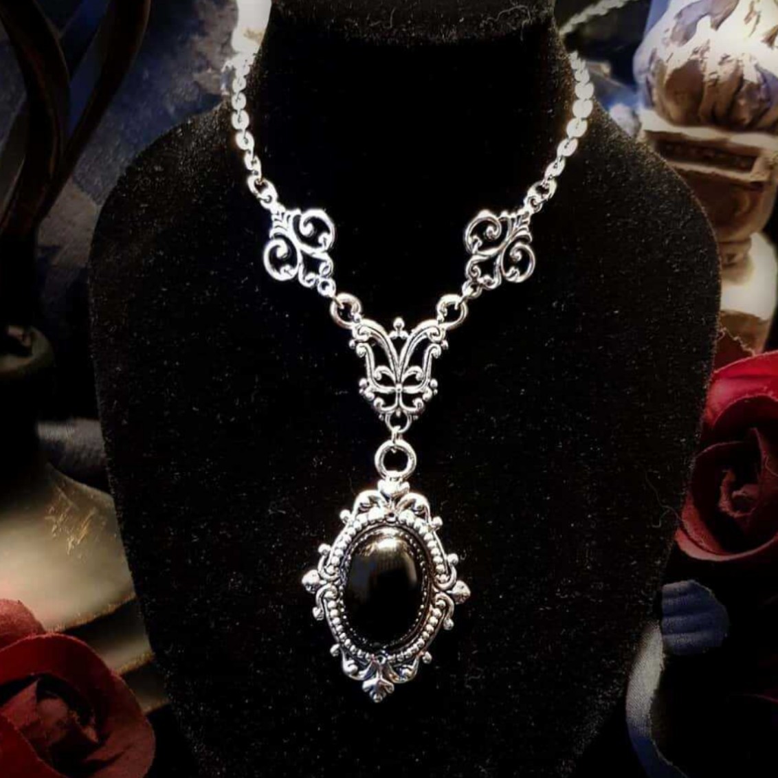 Vampire Cameo Necklace,Blood C - Men'S Victorian Accessories review and price